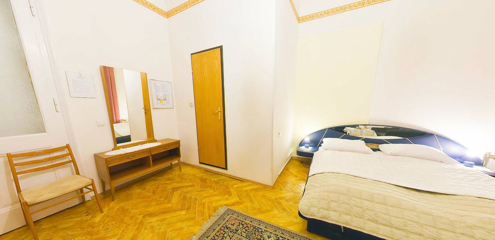 Penzion Stadtpark 3*
