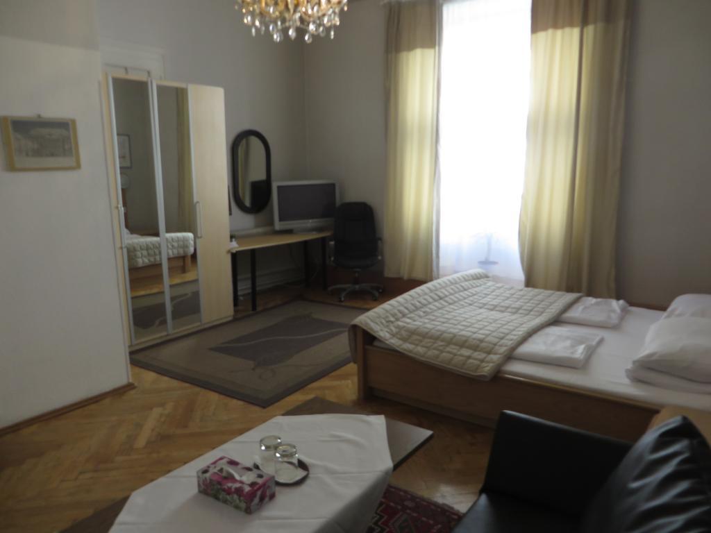 Hotel Stadtpark 3*