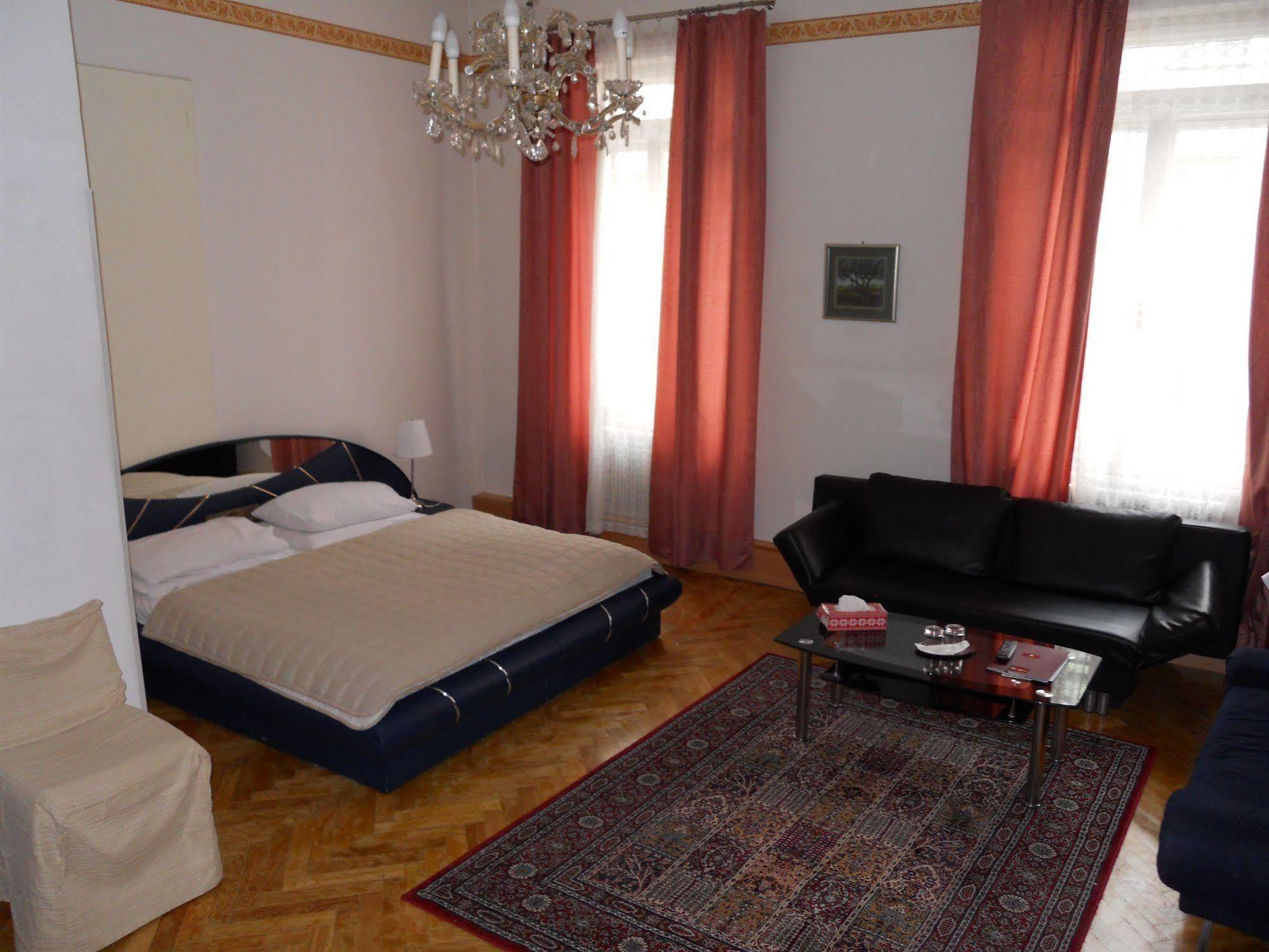 Affittacamere Stadtpark 3*