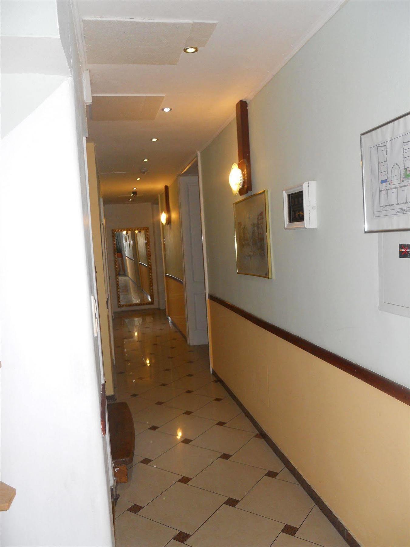 Hotel Stadtpark Guest house 3*